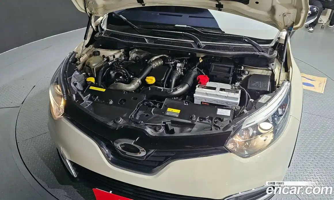 Renault QM3 2015 1.5 гидро в Москве № 1145812, фото 6