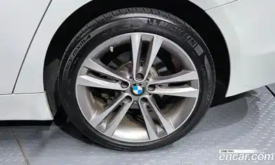 BMW 4-Series 2016 2.0 гидро в Москве № 1146180, миниатюра 5