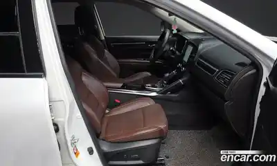 Renault QM6 2017 2.0 Автомат в Москве № 1146411, миниатюра 11