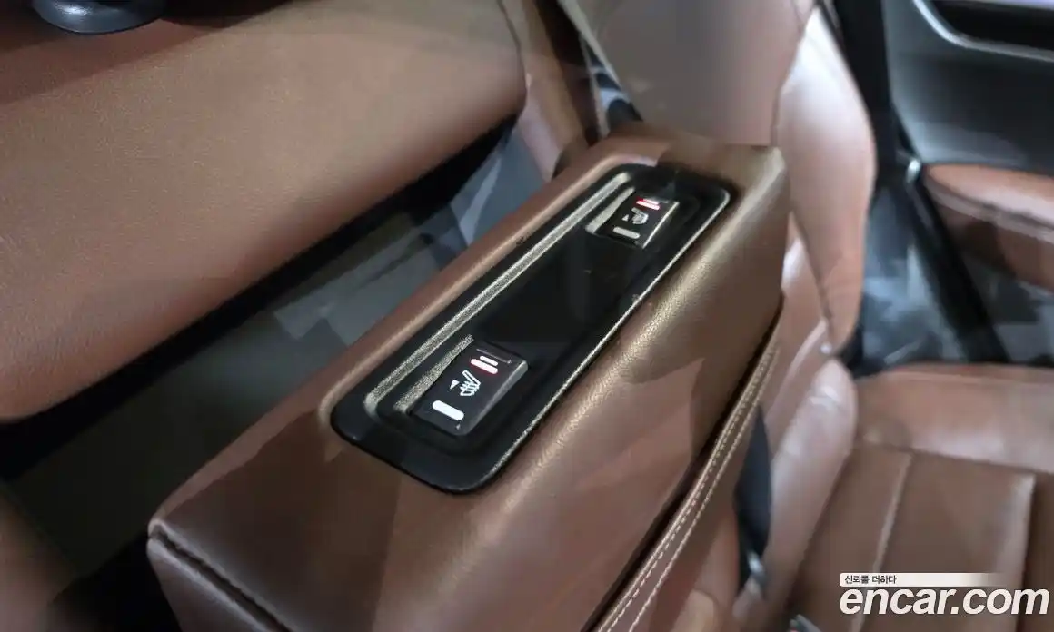 Renault QM6 2017 2.0 Автомат в Москве № 1146411, фото 19