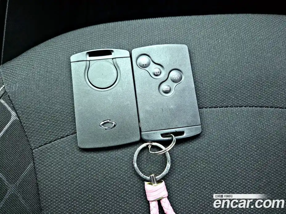 Renault QM3 2015 1.5 Автомат в Москве № 1146546, фото 20