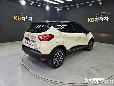 Renault QM3 2015 1.5 Автомат в Москве № 1146546, миниатюра 2