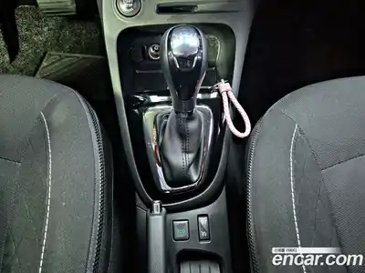 Renault QM3 2015 1.5 Автомат в Москве № 1146546, миниатюра 9