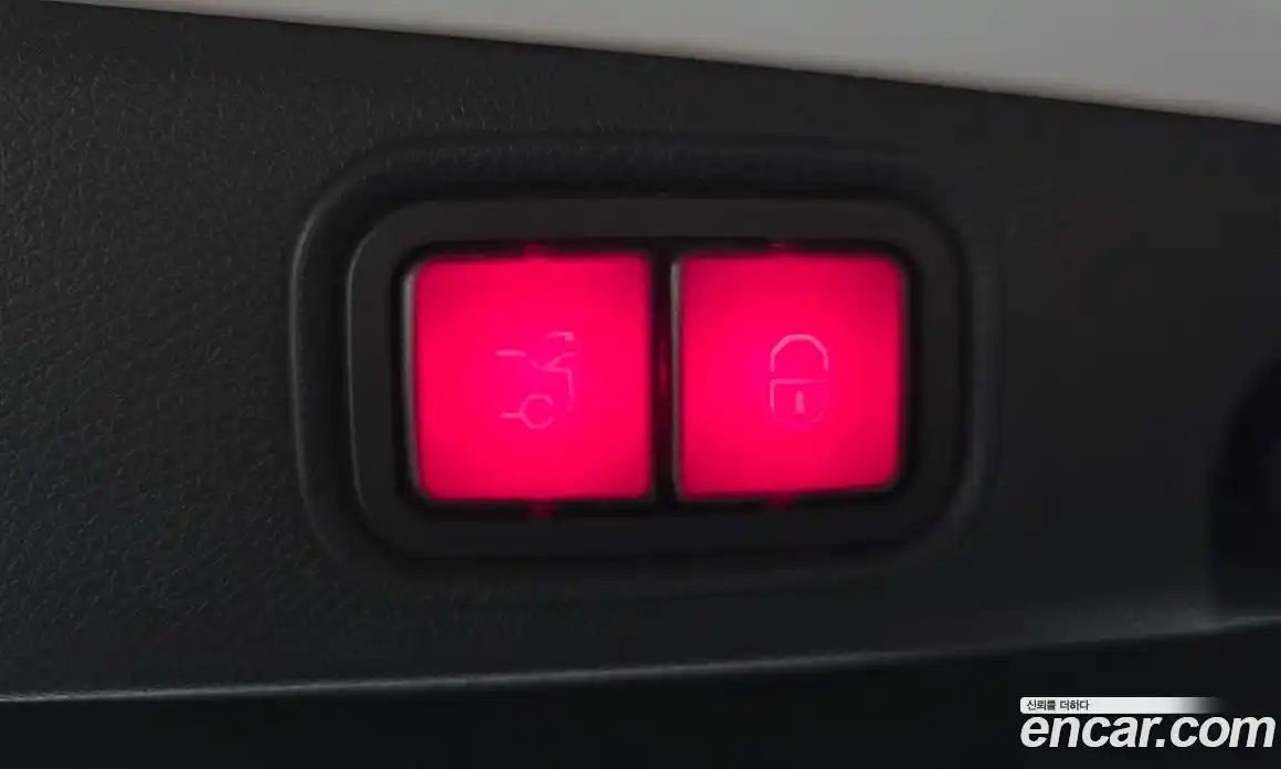Mercedes-Benz E-Class 2021 2.0 гидро, фото 19