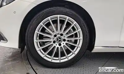 Mercedes-Benz E-Class 2022 2.0 гидро, миниатюра 5