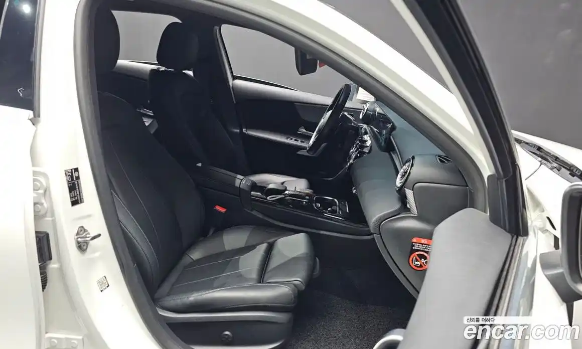 Mercedes-Benz A-Class 2023 2.0 гидро в Москве № 1147423, фото 11
