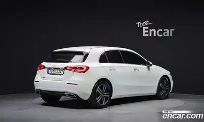 Mercedes-Benz A-Class 2023 2.0 гидро в Москве № 1147423, миниатюра 2