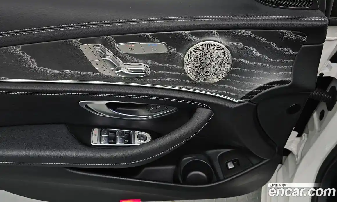 Mercedes-Benz E-Class 2022 2.0 гидро, фото 19