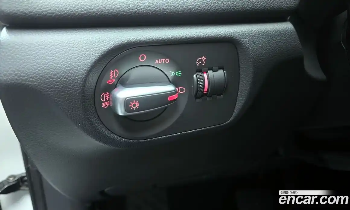 Audi Q3 2015 2.0 гидро в Москве № 1148478, фото 13