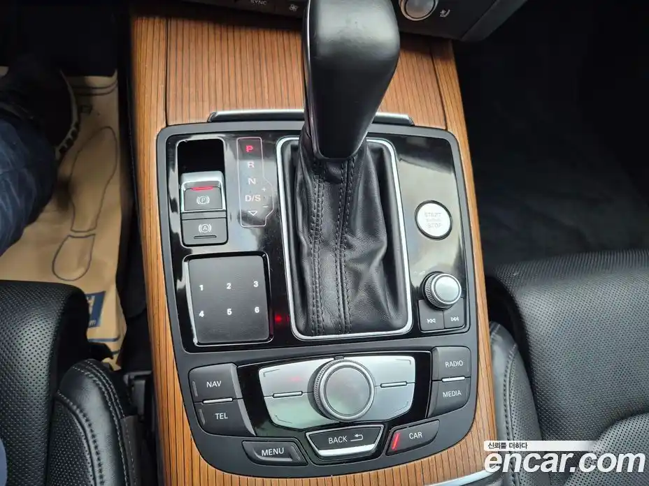 Audi A7 2015 3.0 гидро в Москве № 1148520, фото 13