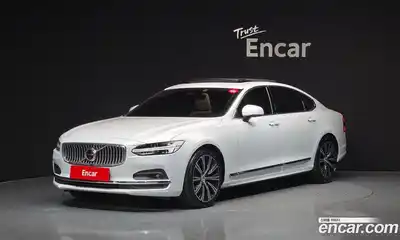 Volvo S90, 2022