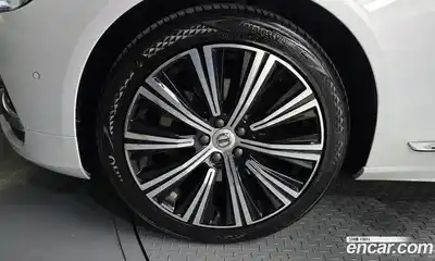 Volvo S90 2022 2.0 гидро в Москве № 1149141, миниатюра 5
