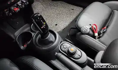 Mini Cooper 2020 1.5 гидро в Москве, миниатюра 9