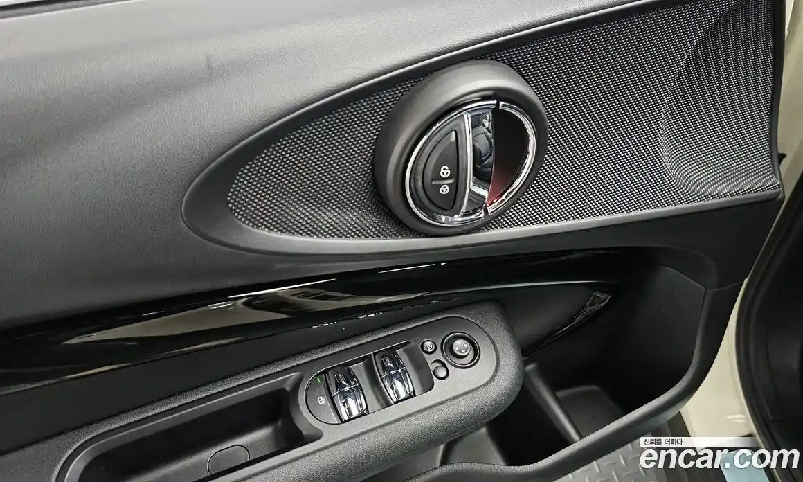 Mini Clubman 2018 1.5 гидро в Москве № 1149652, фото 17