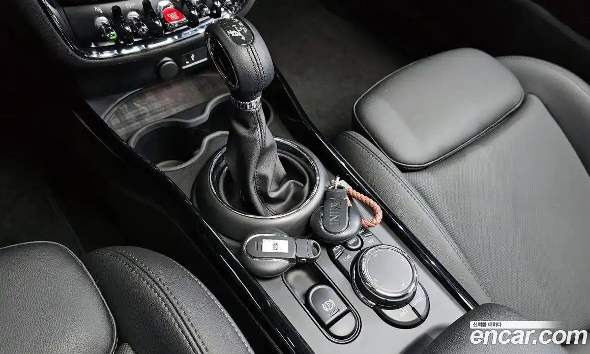 Mini Clubman 2018 1.5 гидро в Москве № 1149652, фото 9