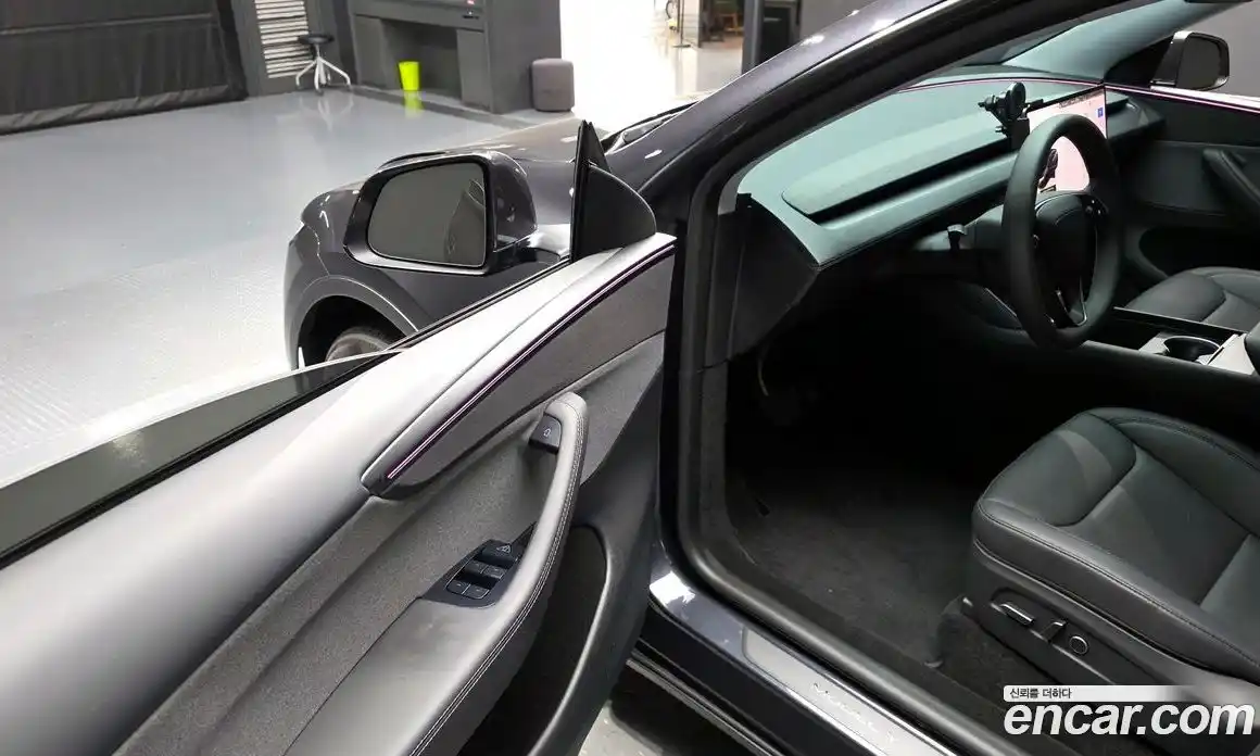 Tesla Model Y 2025 0.2 гидро в Москве № 1150334, фото 12