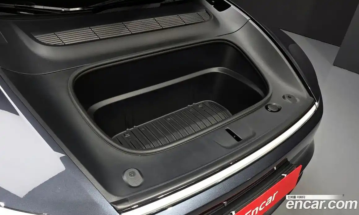 Tesla Model Y 2025 0.2 гидро в Москве № 1150334, фото 6