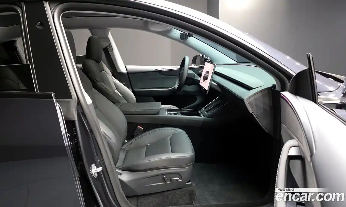 Tesla Model Y 2025 0.2 гидро в Москве № 1150334, фото 10