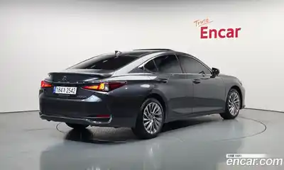 Lexus ES 2024 2.5 гидро в Москве № 1150721, миниатюра 2
