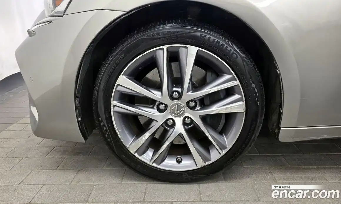 Lexus IS 2017 2.0 гидро в Москве № 1150742, фото 5