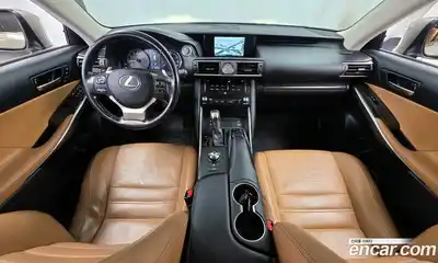 Lexus IS 2017 2.0 гидро в Москве № 1150742, миниатюра 7