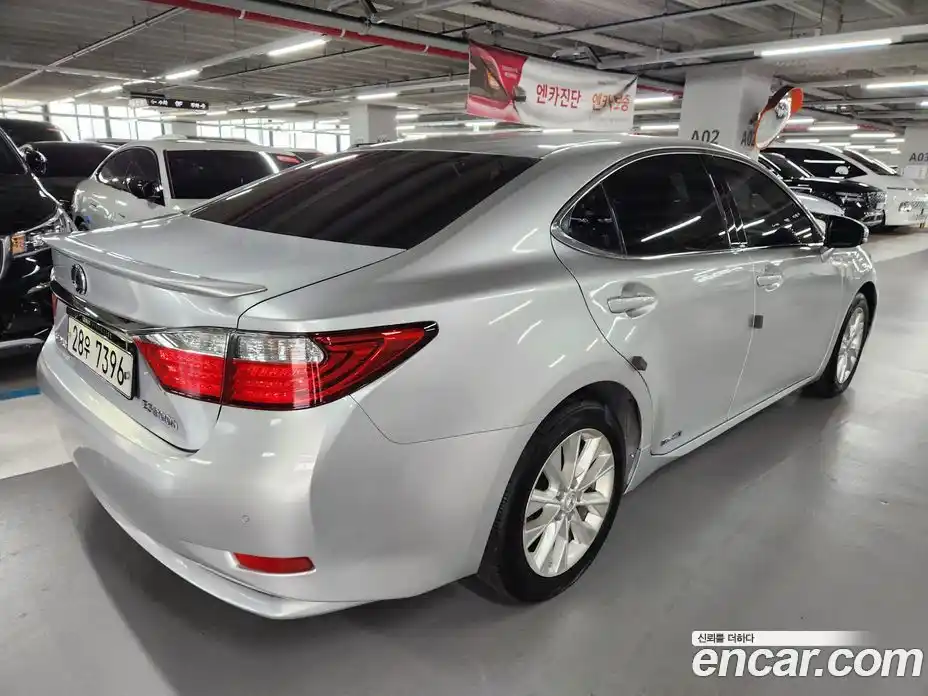 Lexus ES 2014 2.5 гидро в Москве № 1150943, фото 12