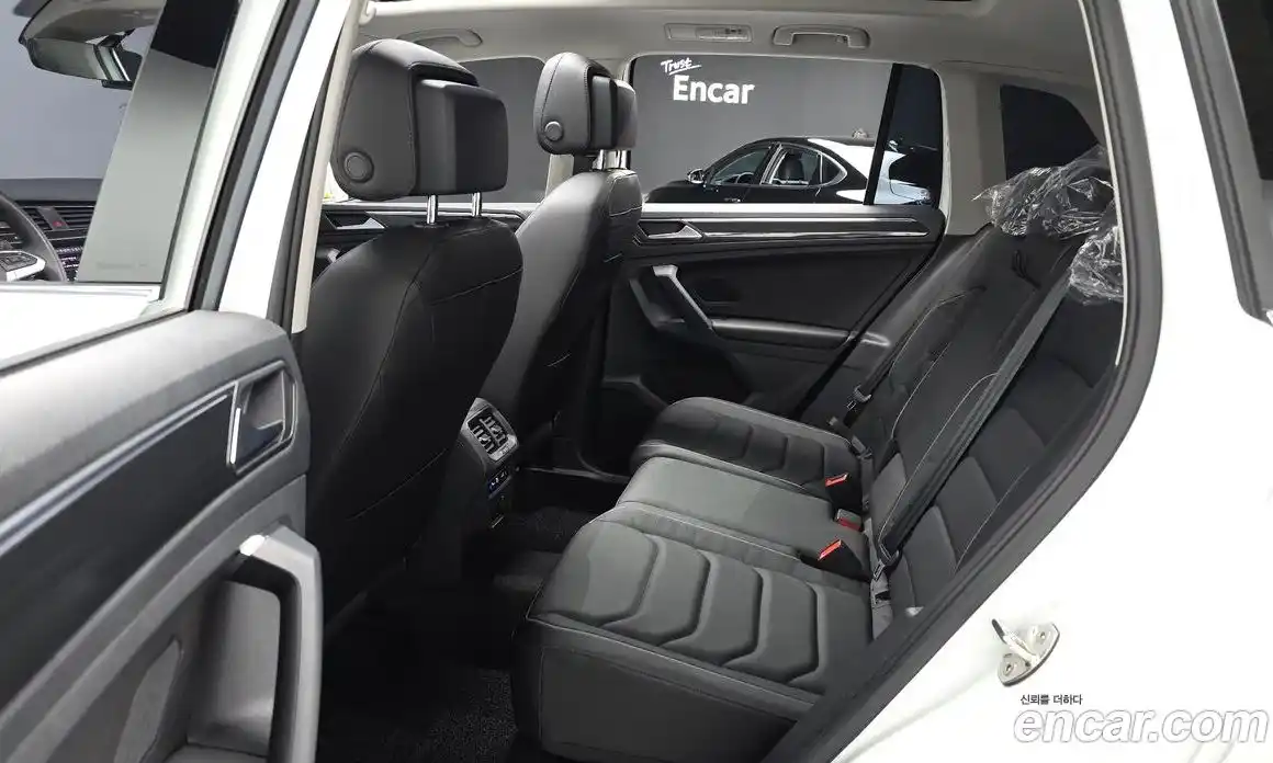 Volkswagen Tiguan 2024 2.0 гидро в Москве № 1151010, фото 12