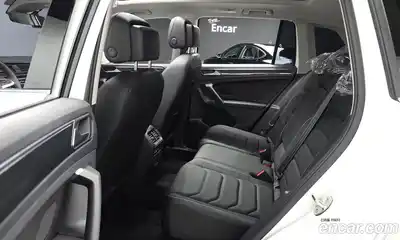 Volkswagen Tiguan 2024 2.0 гидро в Москве № 1151010, миниатюра 12