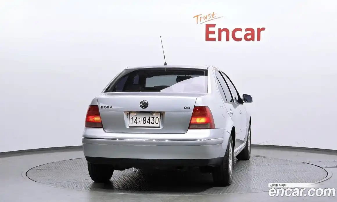 Volkswagen Bora 2004 2.0 гидро в Москве № 1151255, фото 4