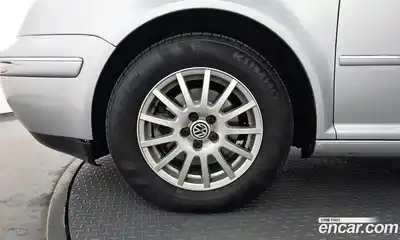 Volkswagen Bora 2004 2.0 гидро в Москве № 1151255, миниатюра 5