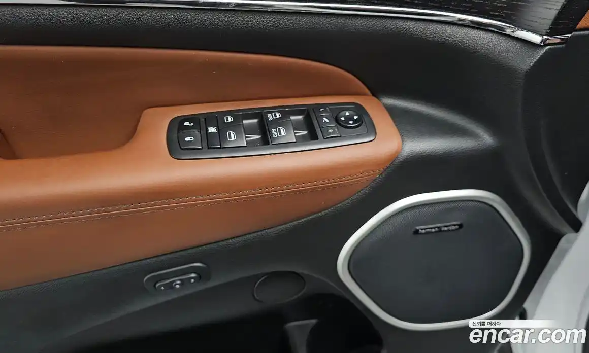 Jeep Cherokee 2020 3.6 гидро в Москве № 1151564, фото 19
