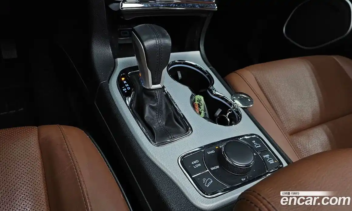 Jeep Cherokee 2020 3.6 гидро в Москве № 1151564, фото 9