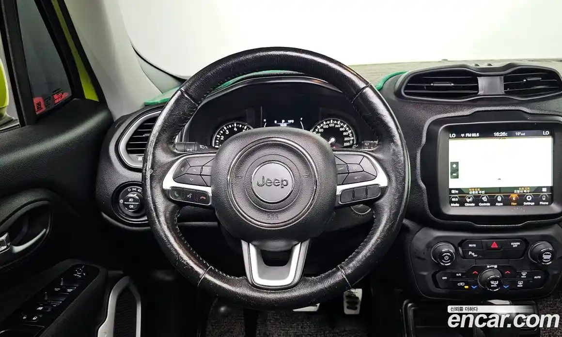 Jeep Renegade 2018 2.4 гидро в Москве № 1151593, фото 13