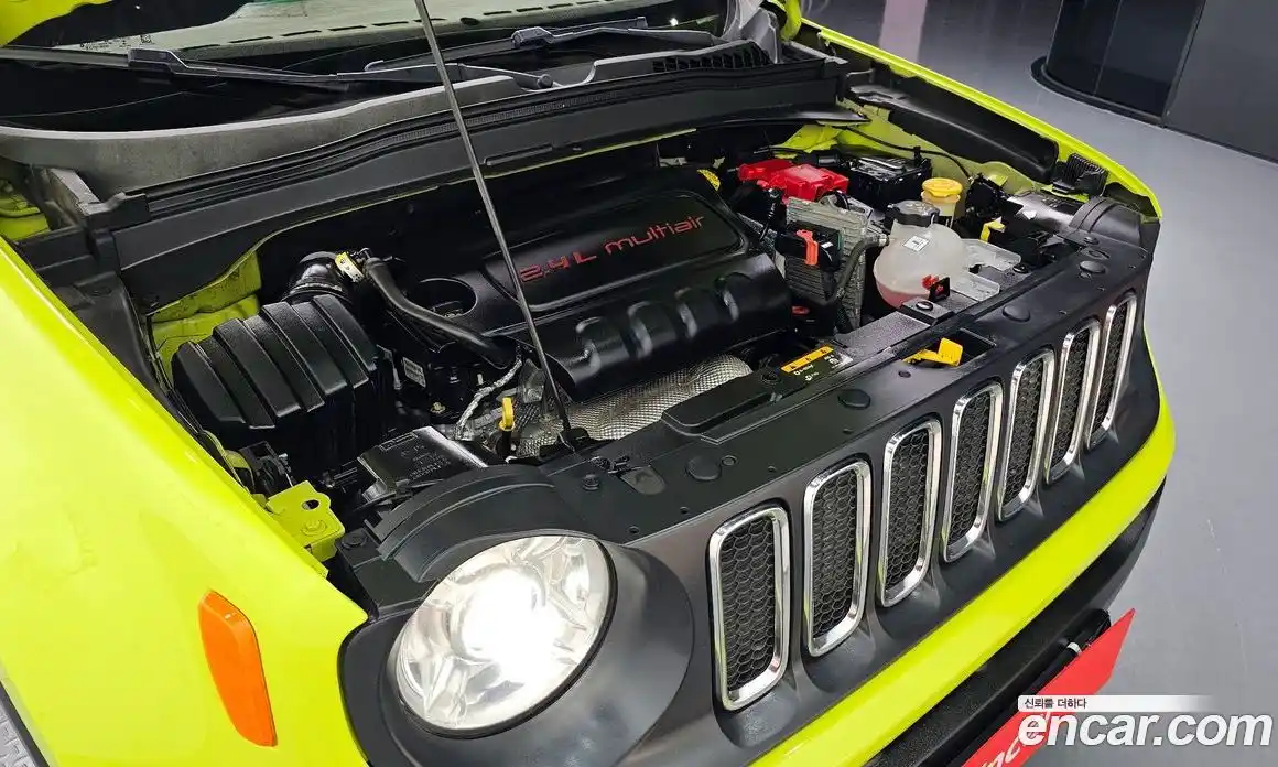 Jeep Renegade 2018 2.4 гидро в Москве № 1151593, фото 6