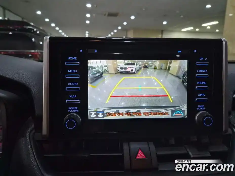 Toyota RAV4 2019 2.5 гидро в Москве № 1151792, фото 11