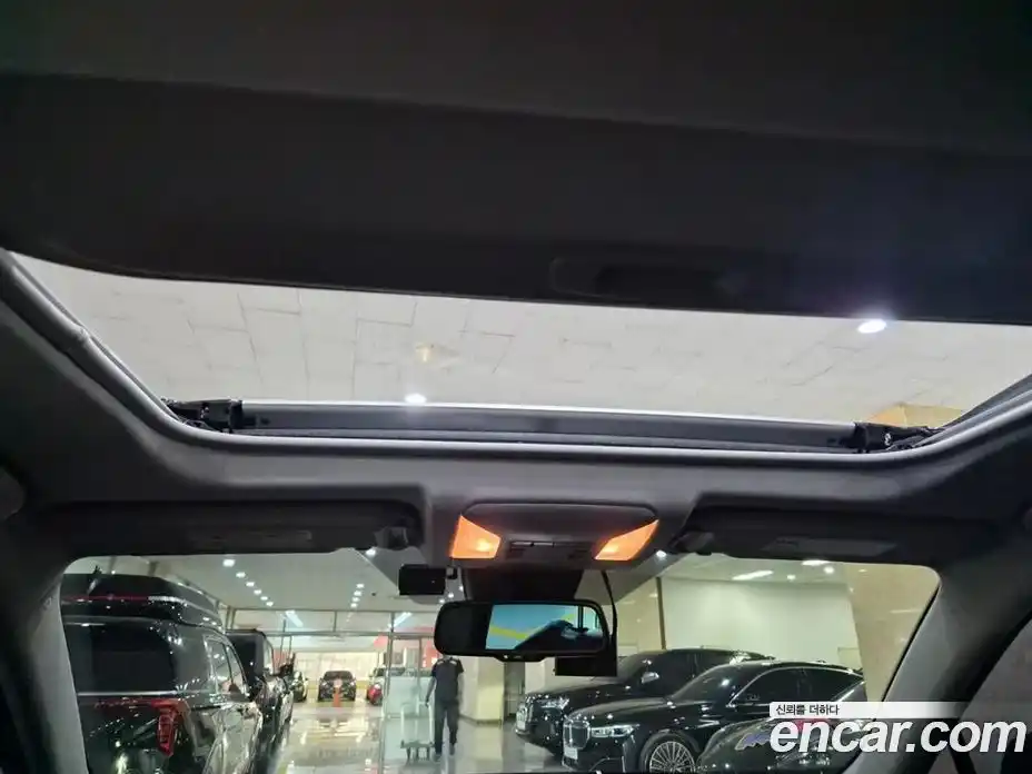 Toyota RAV4 2019 2.5 гидро в Москве № 1151792, фото 18