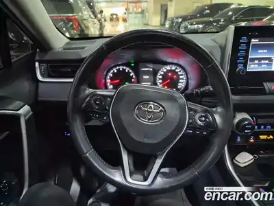 Toyota RAV4 2019 2.5 гидро в Москве № 1151792, миниатюра 8
