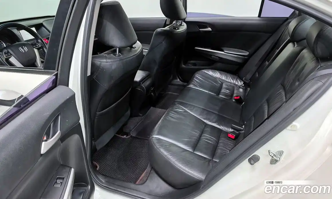 Honda Accord 2010 2.4 гидро в Москве № 1151902, фото 13