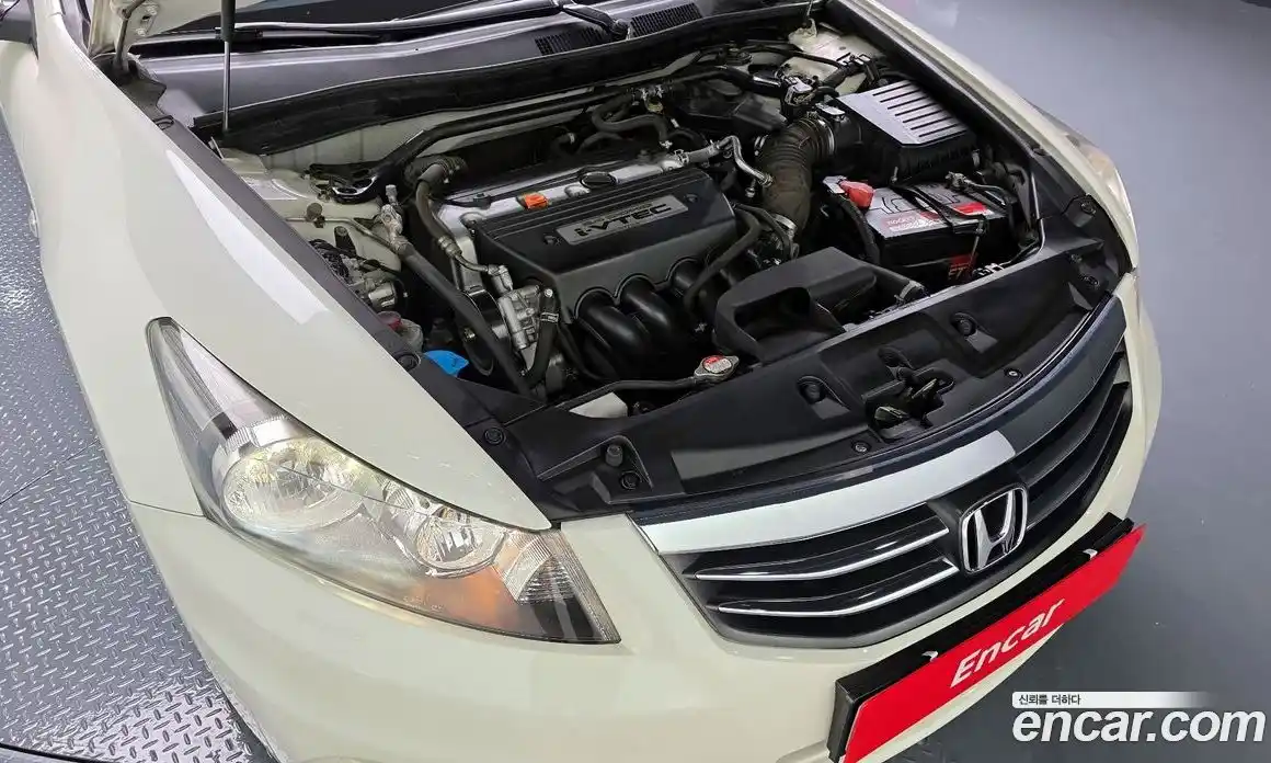 Honda Accord 2010 2.4 гидро в Москве № 1151902, фото 6