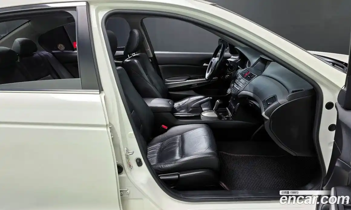 Honda Accord 2010 2.4 гидро в Москве № 1151902, фото 10