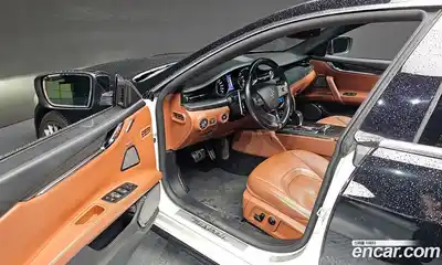 Maserati Quattroporte 2014 3.8 гидро в Москве № 1152436, миниатюра 11