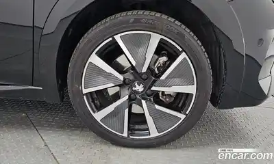 Peugeot 208 2022 0.1 гидро в Москве № 1152748, миниатюра 4