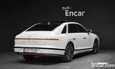 Hyundai Grandeur 2024 2.5 Автомат в Москве № 1154509, миниатюра 2