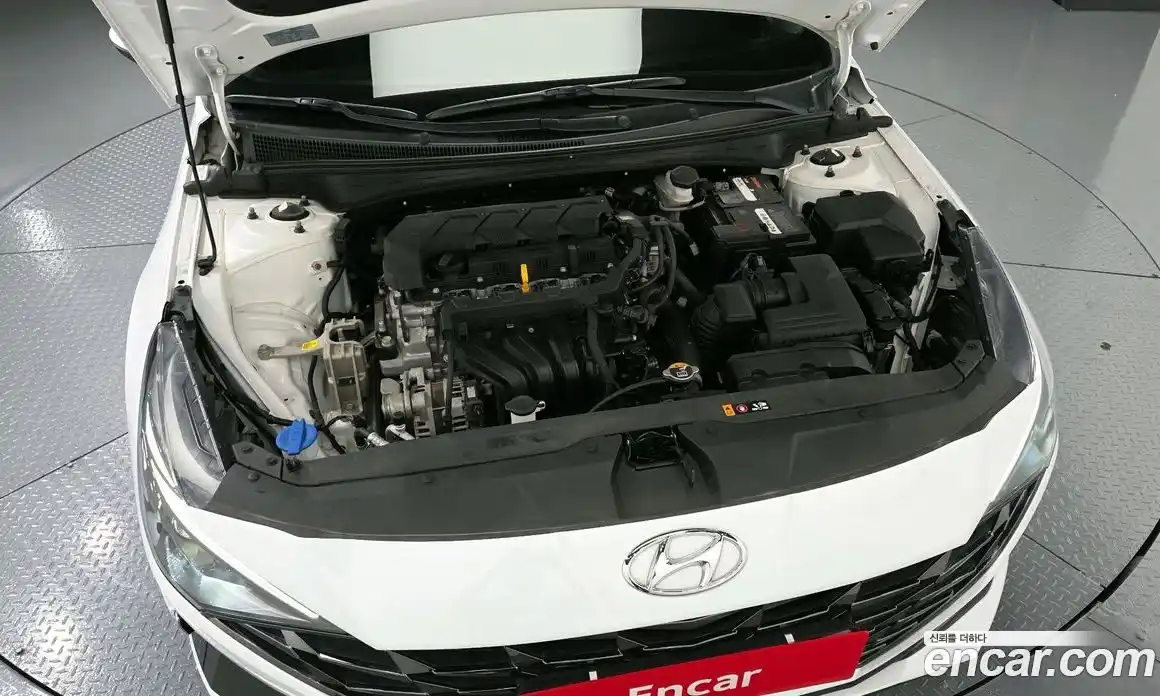 Hyundai Avante 2021 1.6 Автомат в Москве № 1154714, фото 6