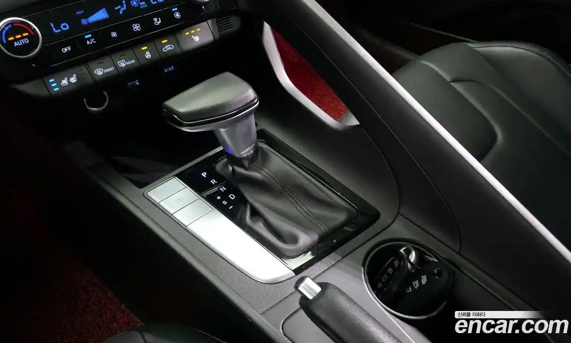 Hyundai Avante 2021 1.6 Автомат в Москве № 1154714, фото 9