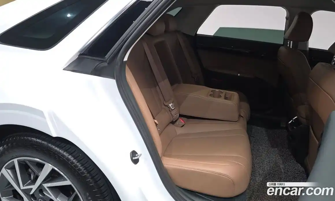 Hyundai Grandeur 2024 2.5 Автомат в Москве № 1154826, фото 11