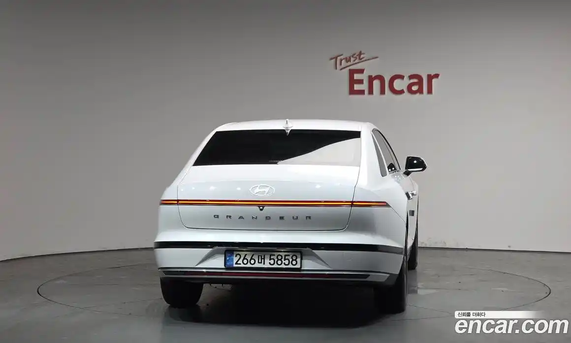 Hyundai Grandeur 2024 2.5 Автомат в Москве № 1154826, фото 3