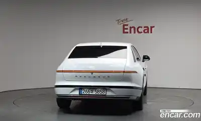 Hyundai Grandeur 2024 2.5 Автомат в Москве № 1154826, миниатюра 3