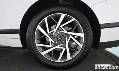 Hyundai Grandeur 2024 2.5 Автомат в Москве № 1154826, миниатюра 4