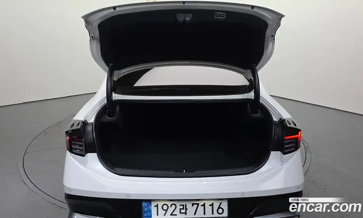 Hyundai Sonata 2024 1.6 Автомат в Москве № 1154953, фото 20